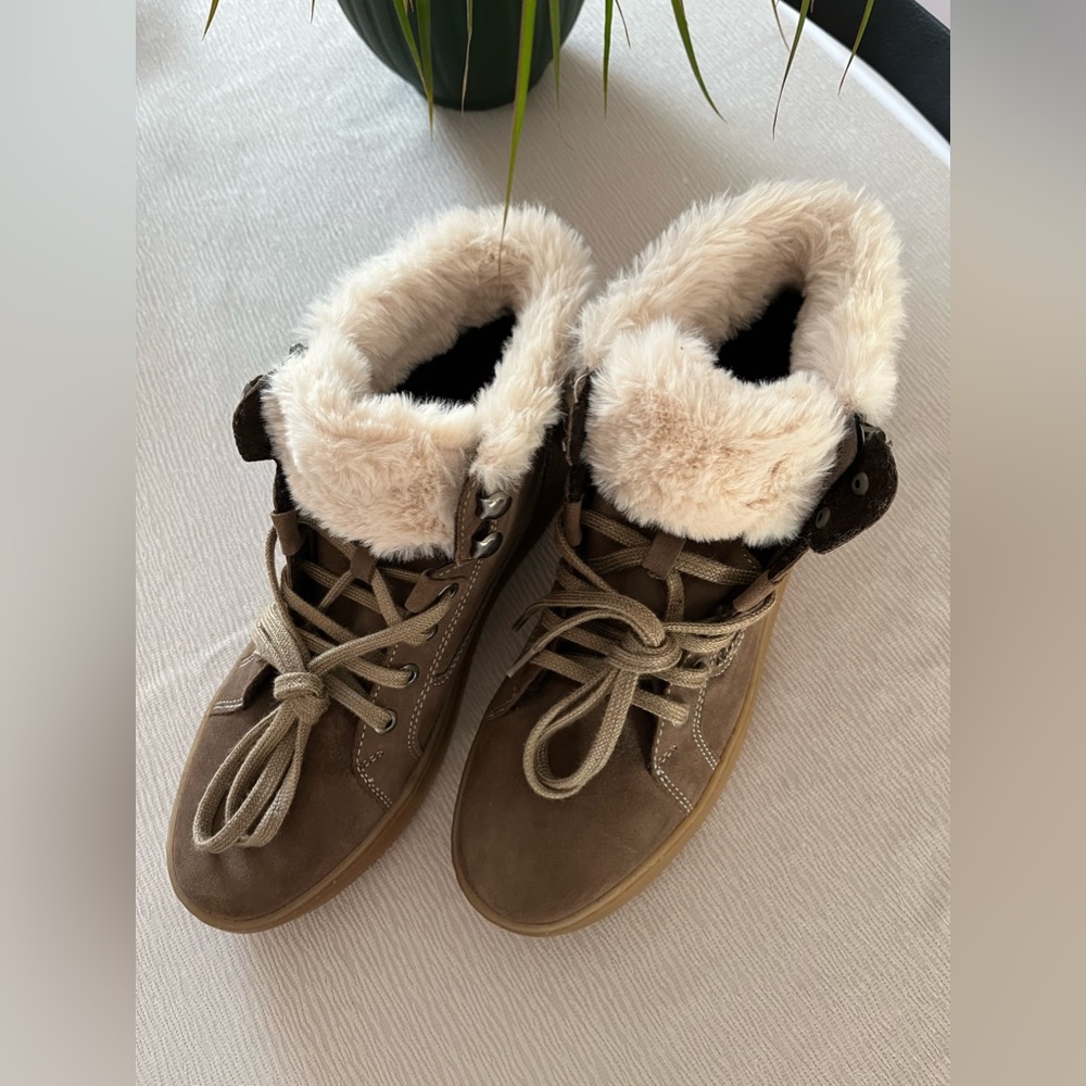 Women’s EARTH SHOES JOLT - TAUPE - Picture 4 of 15